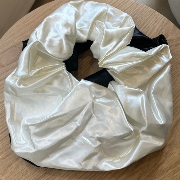 Black & White Satin Scrunchie / Croissant Scarf Bag - Picture 2 of 10
